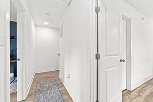 907 Vaughn Ln, Cranberry Township, PA 16066 - Photo 17