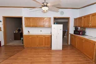 36719 Lake Rd, Canadohta Lake, PA 16438 - Photo 5