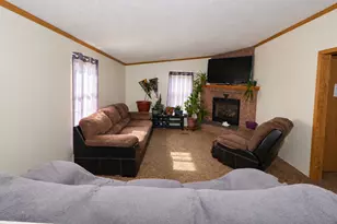 36719 Lake Rd, Canadohta Lake, PA 16438 - Photo 9
