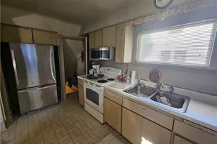 116 Patterson Ave, Carnegie, PA 15106 - Photo 5