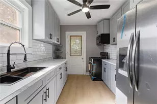 3512 Dauphin Ave, Pittsburgh, PA 15227 - Photo 11