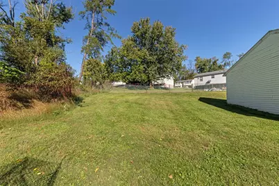1990 Tara Dr, North Huntingdon, PA 15642 - Photo 7
