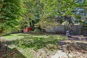 1529 Hawthorne St, Pittsburgh, PA 15201 - Photo 39