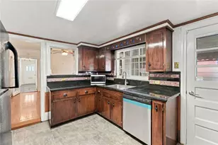 2207 Sarah St, Pittsburgh, PA 15203 - Photo 15