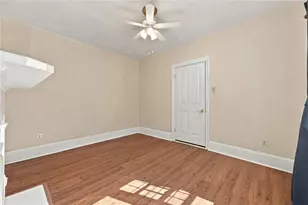 2207 Sarah St, Pittsburgh, PA 15203 - Photo 9