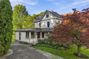 352 E New Castle St, Zelienople, PA 16063 - Photo 45
