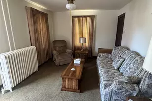 1502 Pennsylvania Ave, West Mifflin, PA 15122 - Photo 3