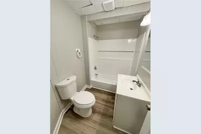 223 E Falls St #1B, New Castle, PA 16101 - Photo 11