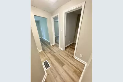223 E Falls St #1B, New Castle, PA 16101 - Photo 7