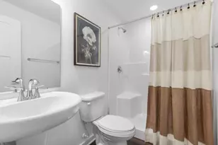 2706 Salerno Dr, Collier Township, PA 15071 - Photo 7