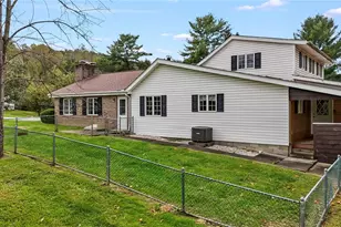 152 Sugar Run Rd, Franklin Township, PA 15370 - Photo 3