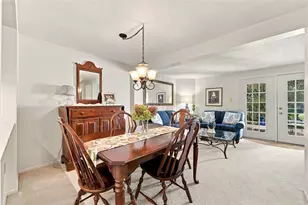 1301 Timberidge Dr, Bethel Park, PA 15102 - Photo 9