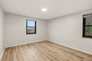 129 Lily Dr, Pittsburgh, PA 15116 - Photo 17