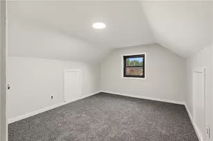 129 Lily Dr, Pittsburgh, PA 15116 - Photo 23