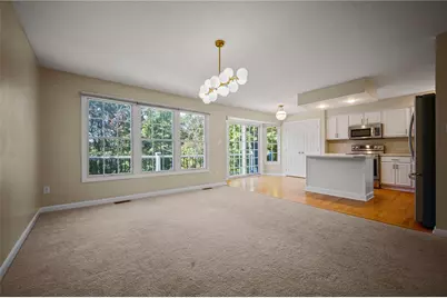 30 Castle View Dr, Kennedy Township, PA 15136 - Photo 9