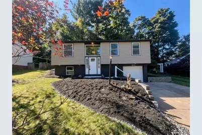 1889 Riggs Rd, South Park, PA 15129 - Photo 3