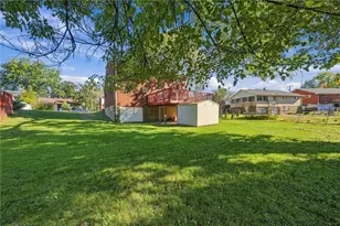 332 Bryant Dr, Pittsburgh, PA 15235 - Photo 29