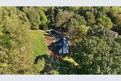 5924 Kings School Road, Bethel Park, PA 15102 - Photo 5