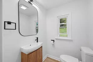 5924 Kings School Rd, Bethel Park, PA 15102 - Photo 23