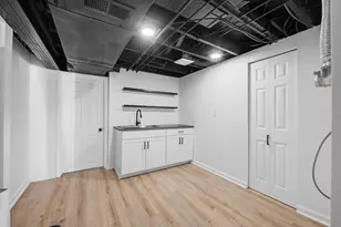 5924 Kings School Rd, Bethel Park, PA 15102 - Photo 27