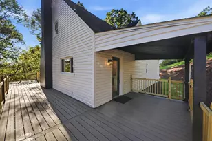 5924 Kings School Rd, Bethel Park, PA 15102 - Photo 33