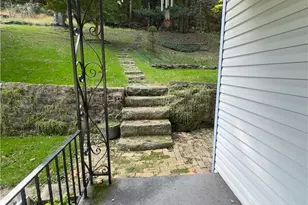 864 Forest Ave, West Homestead, PA 15120 - Photo 27
