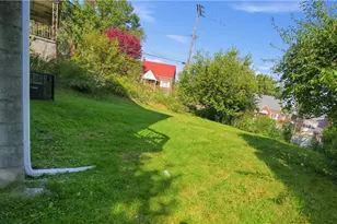 418 Commonwealth Ave, Duquesne, PA 15110 - Photo 35