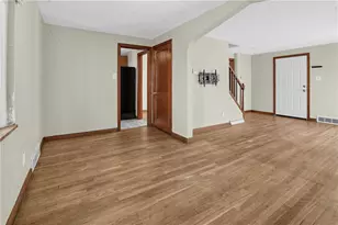 418 Commonwealth Ave, Duquesne, PA 15110 - Photo 9