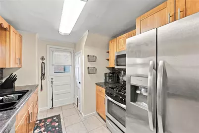 1625 Elderslee Rd, Pittsburgh, PA 15227 - Photo 17