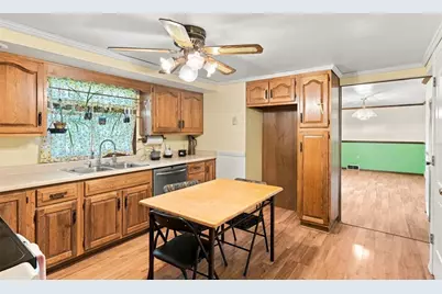 122 Brittner Cir, Jackson Township, PA 16063 - Photo 13