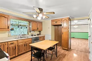 122 Brittner Cir, Jackson Township, PA 16063 - Photo 13