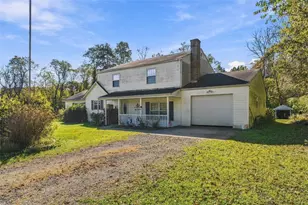 122 Brittner Cir, Jackson Township, PA 16063 - Photo 3