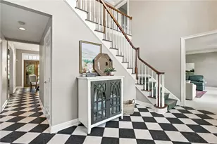 100 Teaberry Ln, Peters Township, PA 15367 - Photo 3