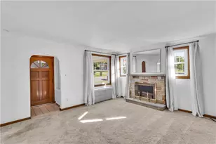 707 Washington, Jeannette, PA 15644 - Photo 7