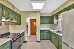 707 Washington, Jeannette, PA 15644 - Photo 15