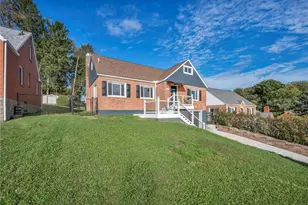 210 Sunny Dr, Pittsburgh, PA 15236 - Photo 3