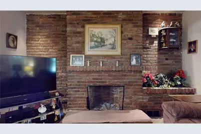 801 Deely St, Pittsburgh, PA 15217 - Photo 5