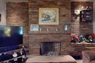 801 Deely St, Pittsburgh, PA 15217 - Photo 5