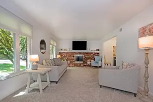 724 Scrubgrass Rd, Pittsburgh, PA 15243 - Photo 3