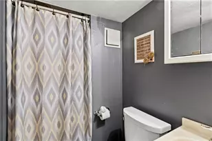 522 St George Dr, North Versailles, PA 15137 - Photo 21