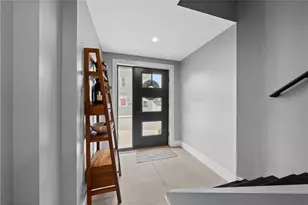 240 E Jefferson, Pittsburgh, PA 15212 - Photo 3