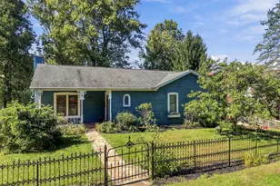 1027 5th St, Oakmont, PA 15139 - Photo 1