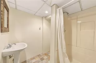 12 Luty Ave, Pittsburgh, PA 15212 - Photo 19