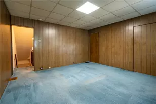 610 Edmond St, Pittsburgh, PA 15224 - Photo 17