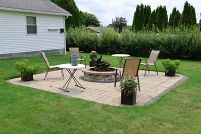 119 Oberlin Dr, Center Township, PA 16001 - Photo 31