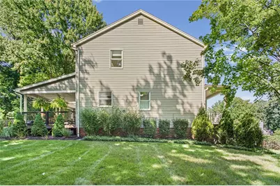 172 Crossing Ridge Trl #Ste 201, Cranberry Township, PA 16066 - Photo 3