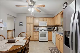 5005 Schwartz Ln, Hermitage, PA 16148 - Photo 9