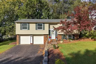 700 Fruitwood Dr, Bethel Park, PA 15102 - Photo 1