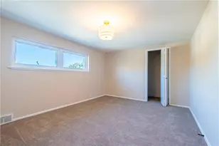 1310 Martha St, Pittsburgh, PA 15234 - Photo 15