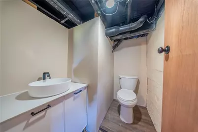 1310 Martha St, Pittsburgh, PA 15234 - Photo 21